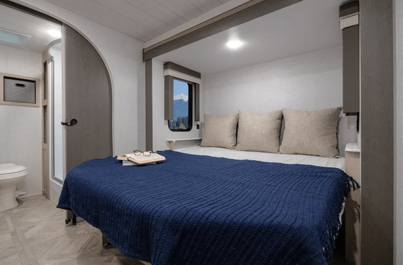 2025 Forest River 2025 Forest River Wildwood X-Lite - thumbnail 33