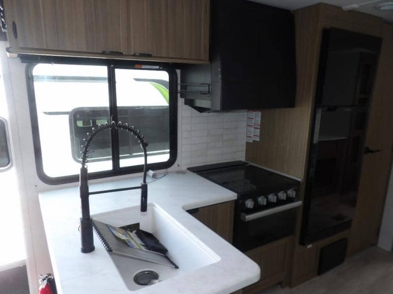 2025 Forest River 2025 Forest River Wildwood X-Lite - thumbnail 16