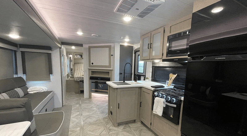 2025 Forest River 2025 Forest River Wildwood X-Lite - thumbnail 28