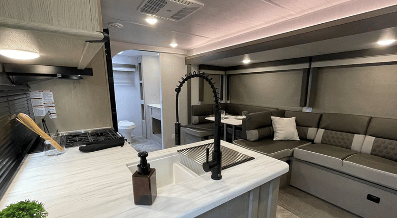 2025 Forest River 2025 Forest River Wildwood X-Lite - thumbnail 29