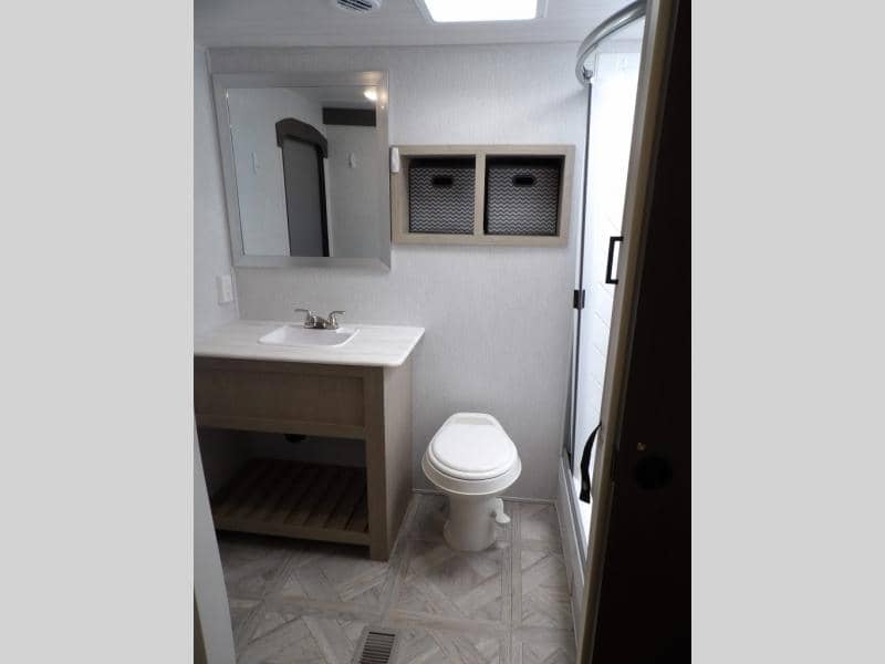 2024 Forest River 2024 Forest River Wildwood X-Lite - thumbnail 8