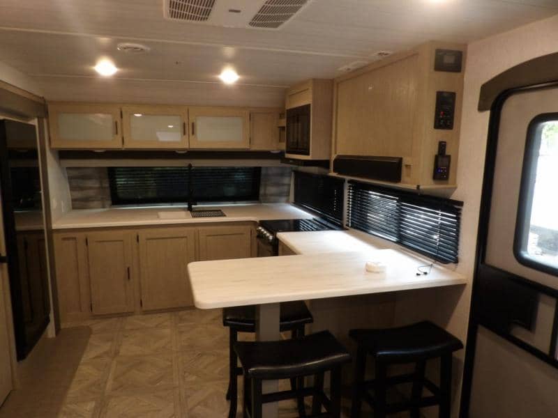 2024 Forest River 2024 Forest River Wildwood X-Lite - thumbnail 12