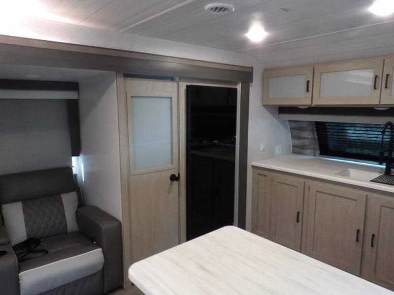 2024 Forest River 2024 Forest River Wildwood X-Lite - thumbnail 15