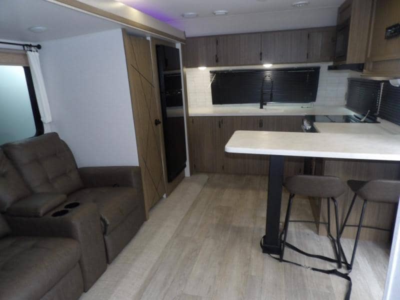 2025 Forest River 2025 Forest River Wildwood X-Lite - thumbnail 8