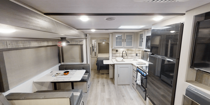 2024 Forest River 2024 Forest River Wildwood Heritage Glen Hyper-Lyte - thumbnail 4