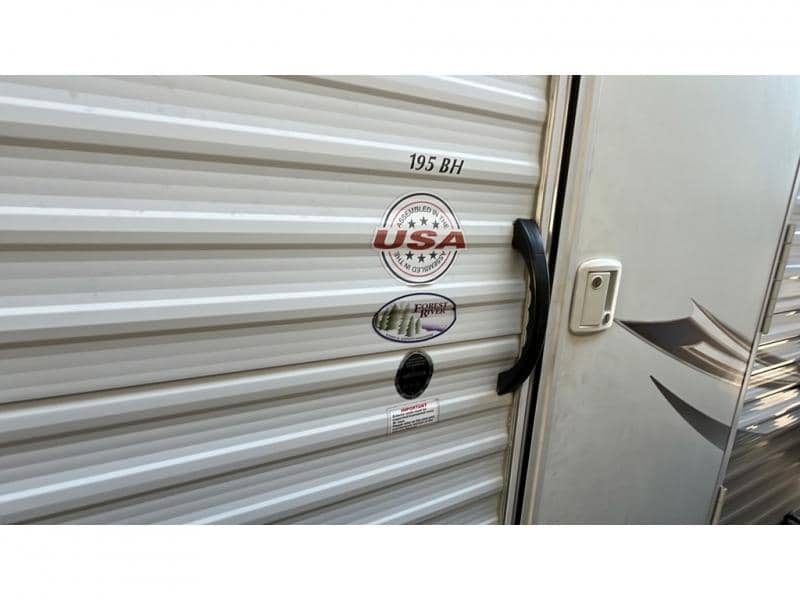 2017 Forest River 2017 Forest River Wildwood FSX - thumbnail 19