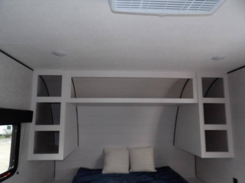 2026 Starcraft RV 2026 Starcraft RV Autumn Ridge - thumbnail 9