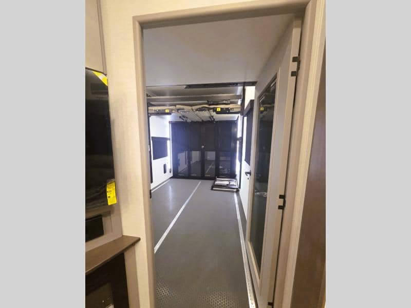 2026 Alliance RV 2026 Alliance RV Valor - thumbnail 22