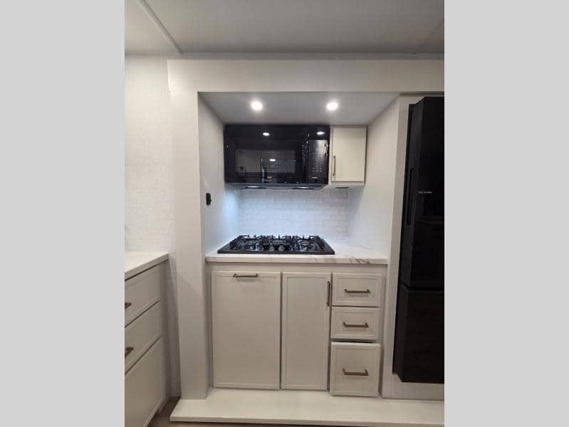 2026 Brinkley RV 2026 Brinkley RV Model IX - thumbnail 12