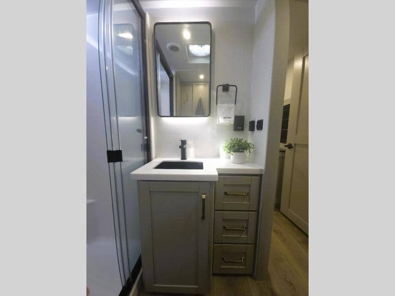 2026 Brinkley RV 2026 Brinkley RV Model Z - thumbnail 16