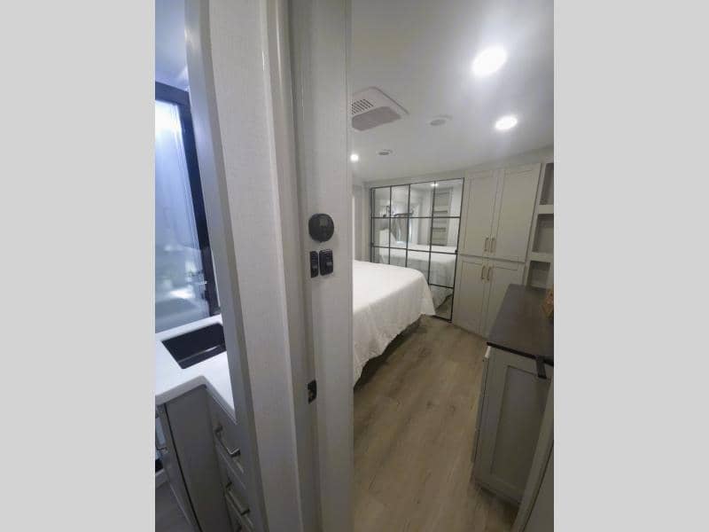 2026 Brinkley RV 2026 Brinkley RV Model Z - thumbnail 18