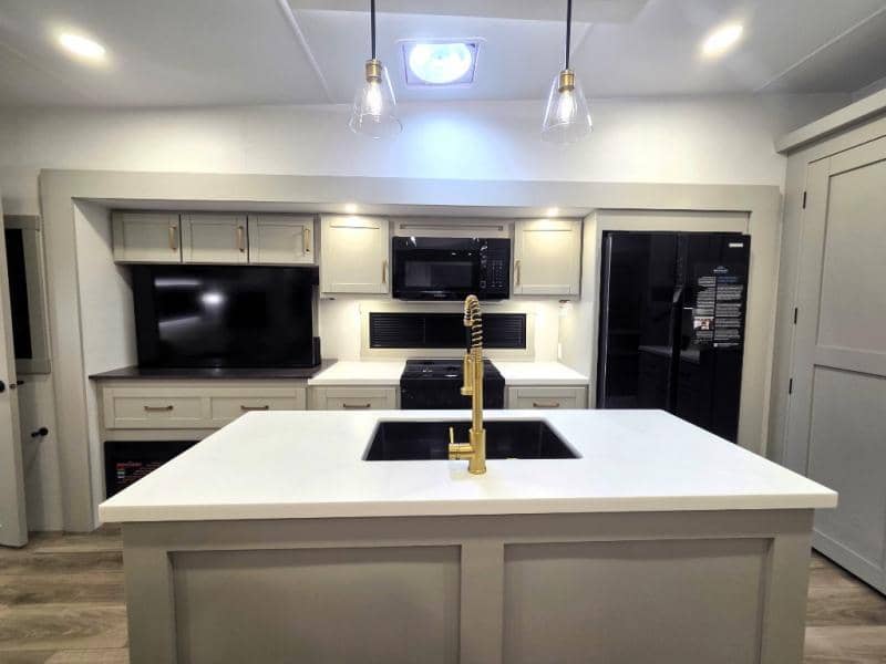 2026 Brinkley RV 2026 Brinkley RV Model Z - thumbnail 10