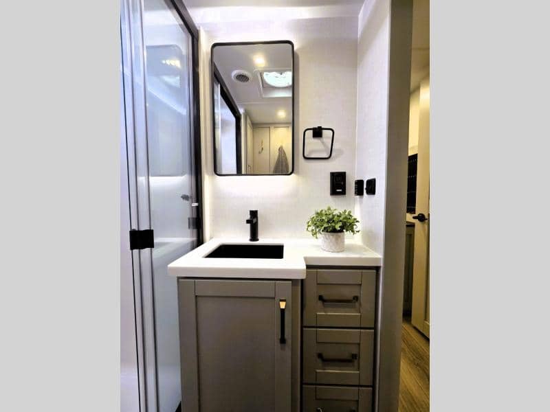 2026 Brinkley RV 2026 Brinkley RV Model Z - thumbnail 20