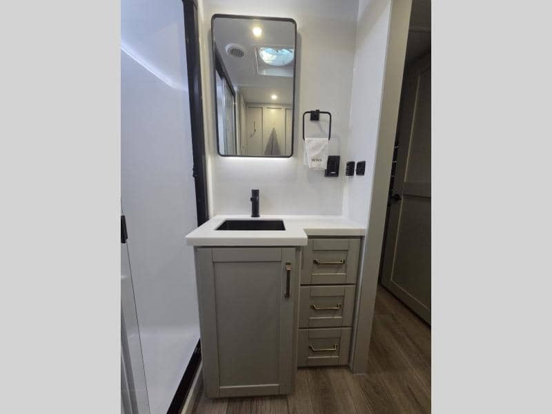 2026 Brinkley RV 2026 Brinkley RV Model Z - thumbnail 20