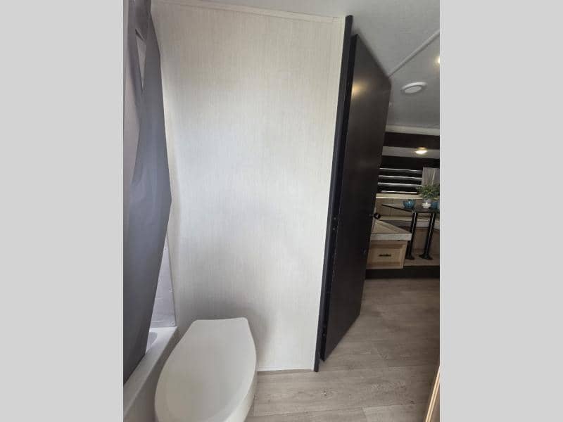 2026 Forest River 2026 Forest River Cherokee Grey Wolf - thumbnail 21