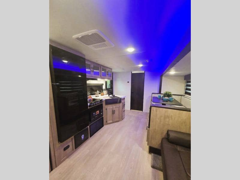 2026 Forest River 2026 Forest River Cherokee Grey Wolf - thumbnail 10