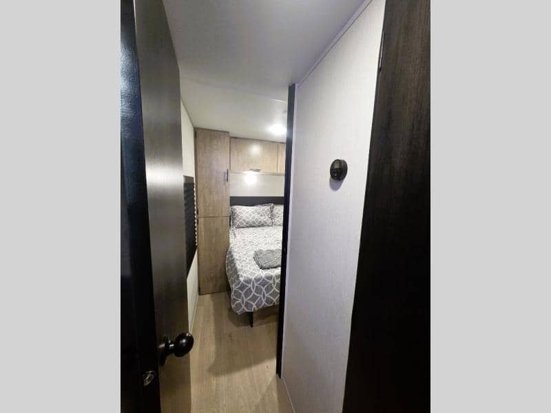 2026 Forest River 2026 Forest River Cherokee Grey Wolf - thumbnail 11