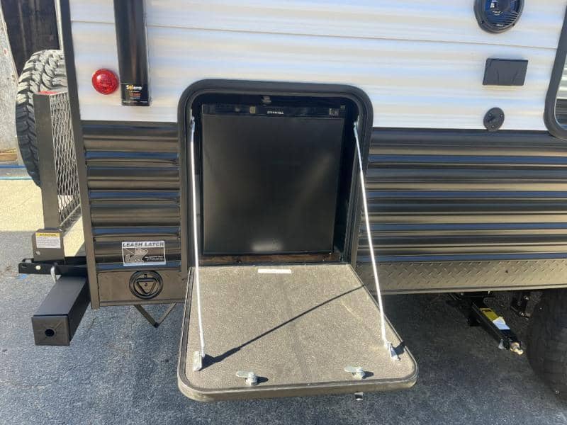 2025 Forest River 2025 Forest River Cherokee Wolf Pup - thumbnail 7