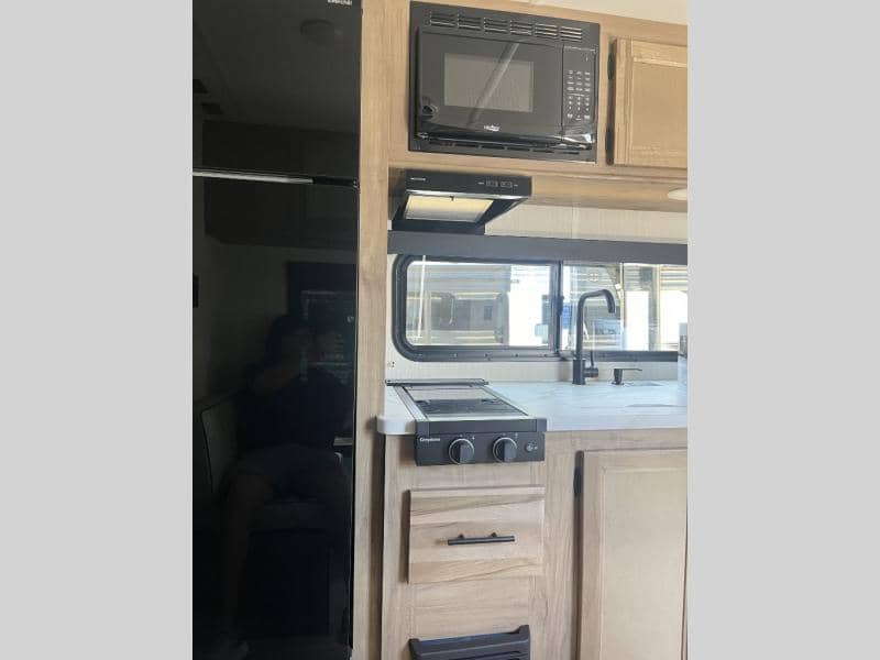 2025 Forest River 2025 Forest River Cherokee Wolf Pup - thumbnail 15