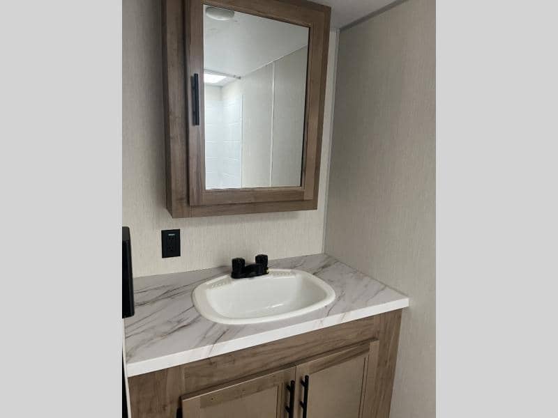 2025 Forest River 2025 Forest River Cherokee Wolf Pup - thumbnail 18