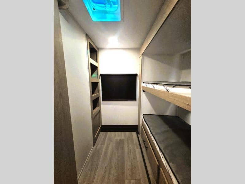 2026 Grand Design 2026 Grand Design Imagine - thumbnail 16