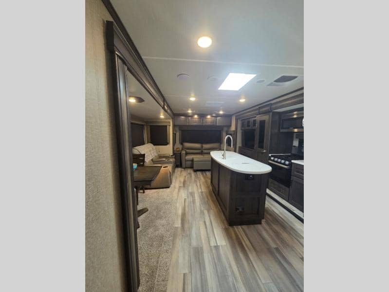 2022 Grand Design 2022 Grand Design Reflection - thumbnail 6