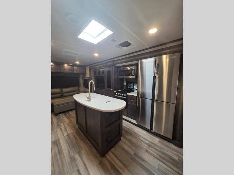 2022 Grand Design 2022 Grand Design Reflection - thumbnail 12