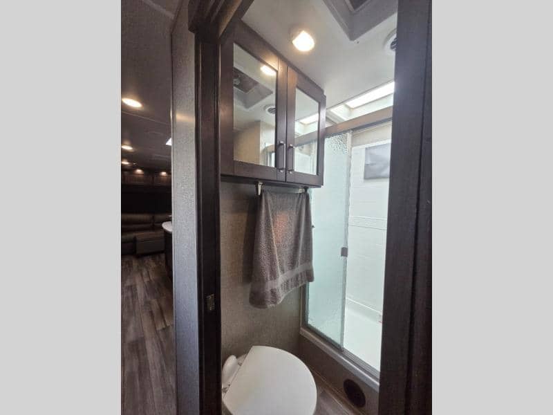 2022 Grand Design 2022 Grand Design Reflection - thumbnail 14