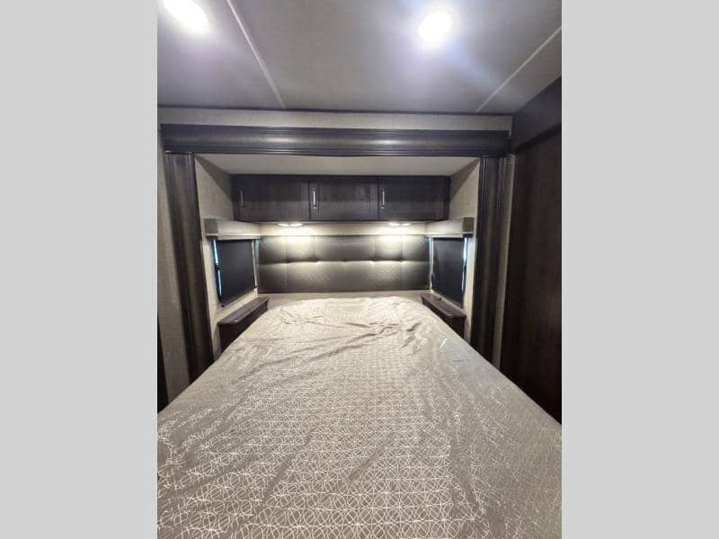 2022 Grand Design 2022 Grand Design Reflection - thumbnail 21