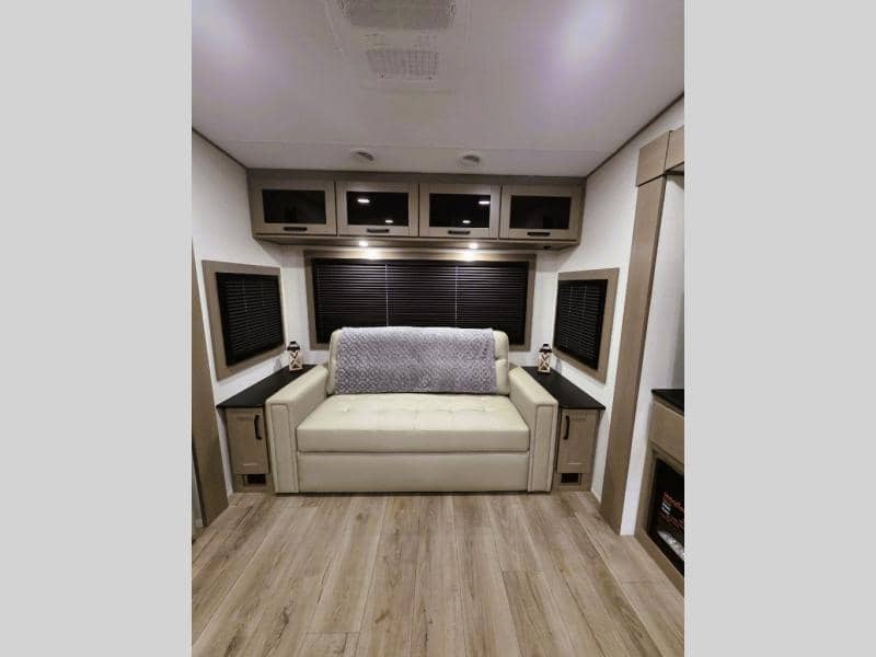 2026 Grand Design 2026 Grand Design Reflection - thumbnail 8