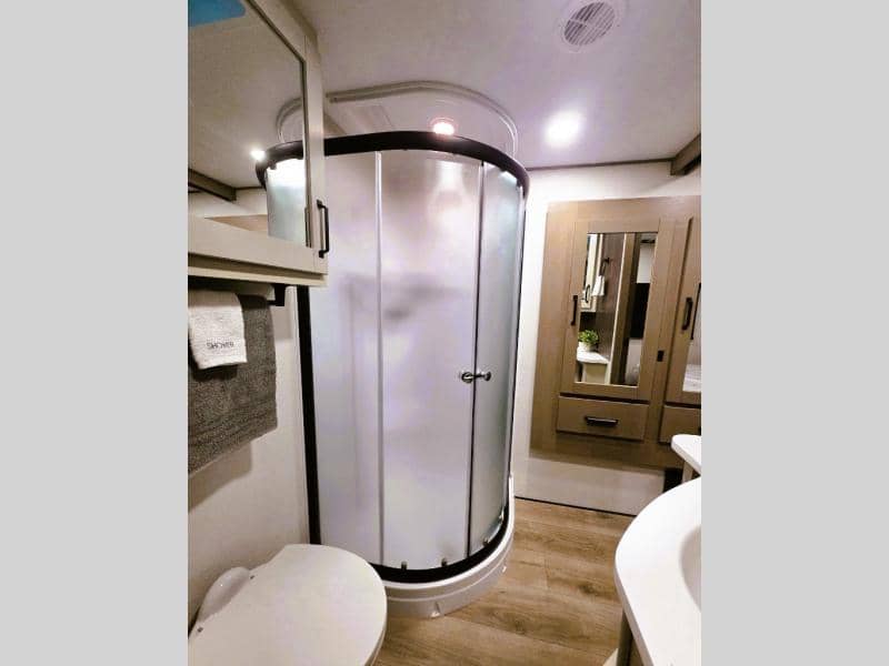 2026 Grand Design 2026 Grand Design Reflection - thumbnail 14