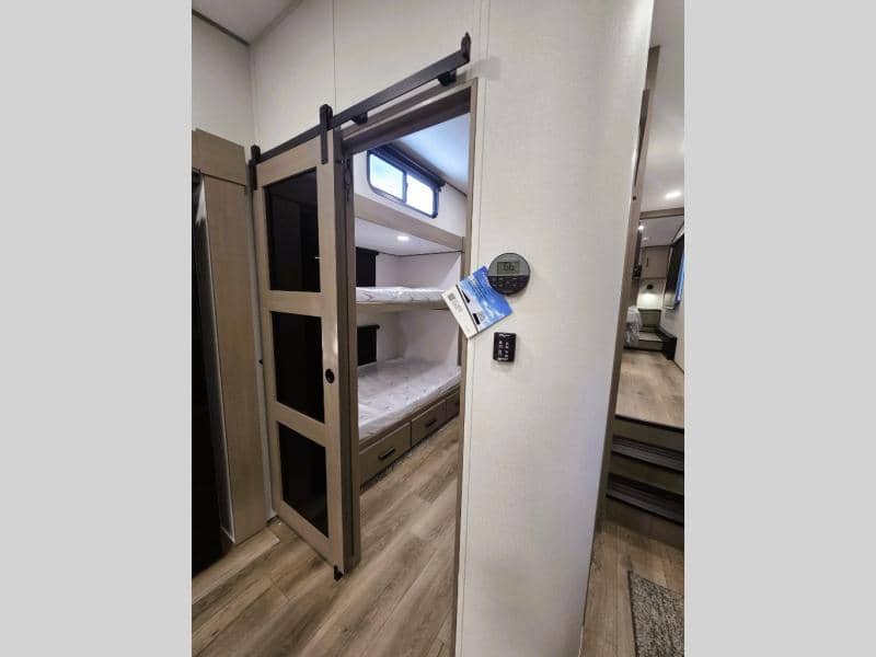 2026 Grand Design 2026 Grand Design Reflection - thumbnail 13