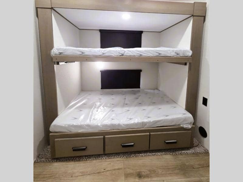 2026 Grand Design 2026 Grand Design Reflection - thumbnail 14