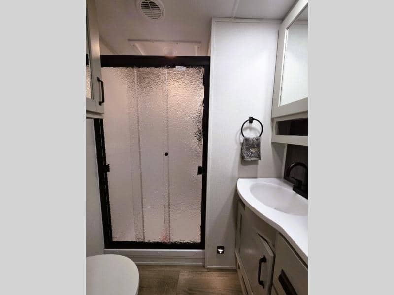 2026 Grand Design 2026 Grand Design Reflection - thumbnail 19