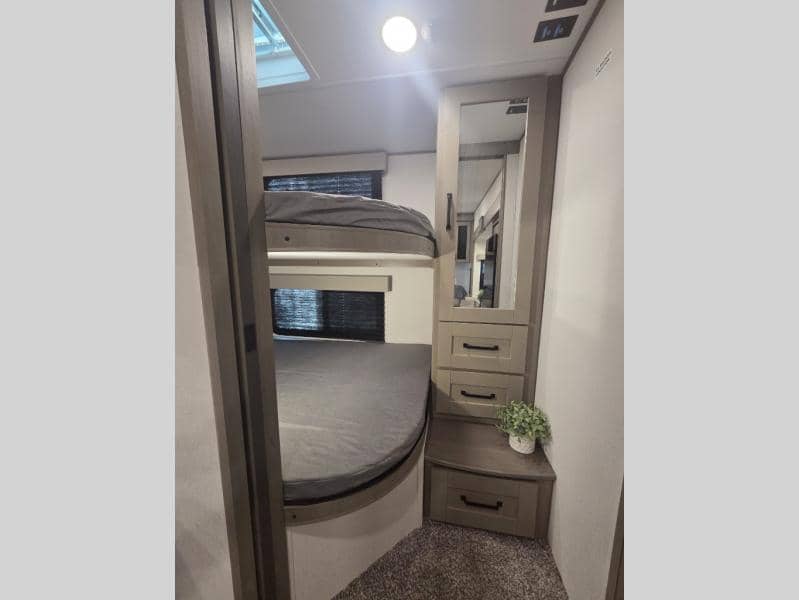 2026 Grand Design 2026 Grand Design Reflection 100 Series - thumbnail 11