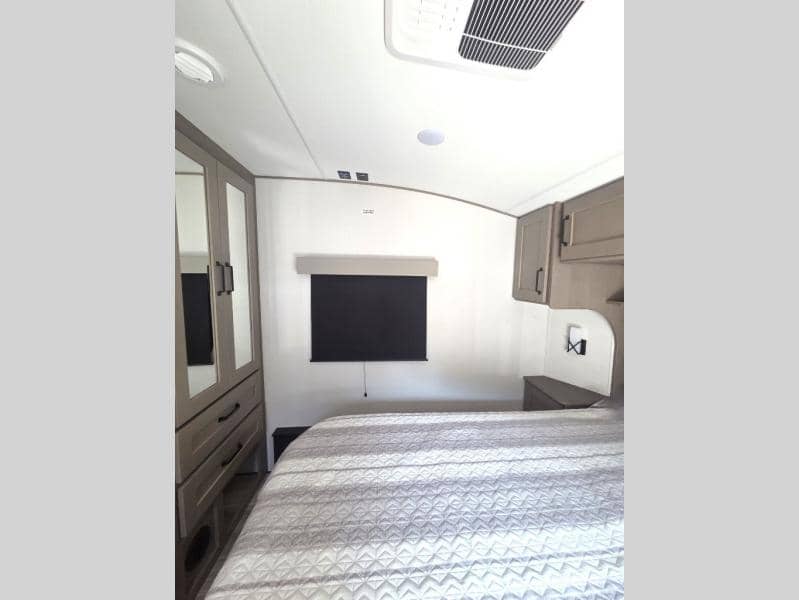 2026 Grand Design 2026 Grand Design Reflection 150 Series - thumbnail 16