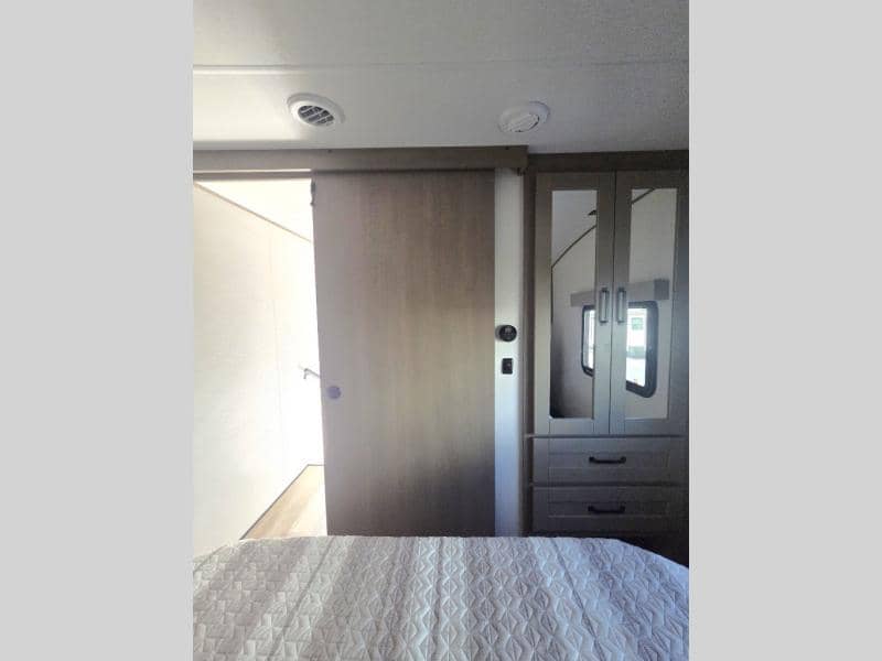 2026 Grand Design 2026 Grand Design Reflection 150 Series - thumbnail 19