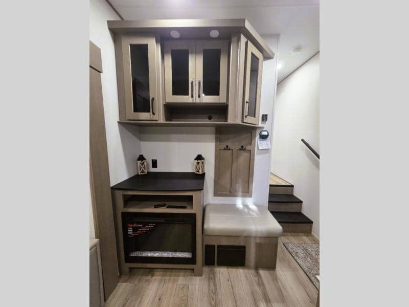 2026 Grand Design 2026 Grand Design Reflection 150 Series - thumbnail 10