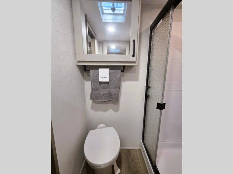 2026 Grand Design 2026 Grand Design Reflection 150 Series - thumbnail 13