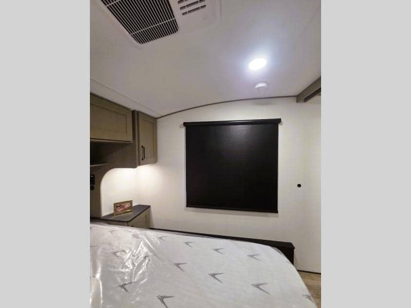 2026 Grand Design 2026 Grand Design Reflection 150 Series - thumbnail 18