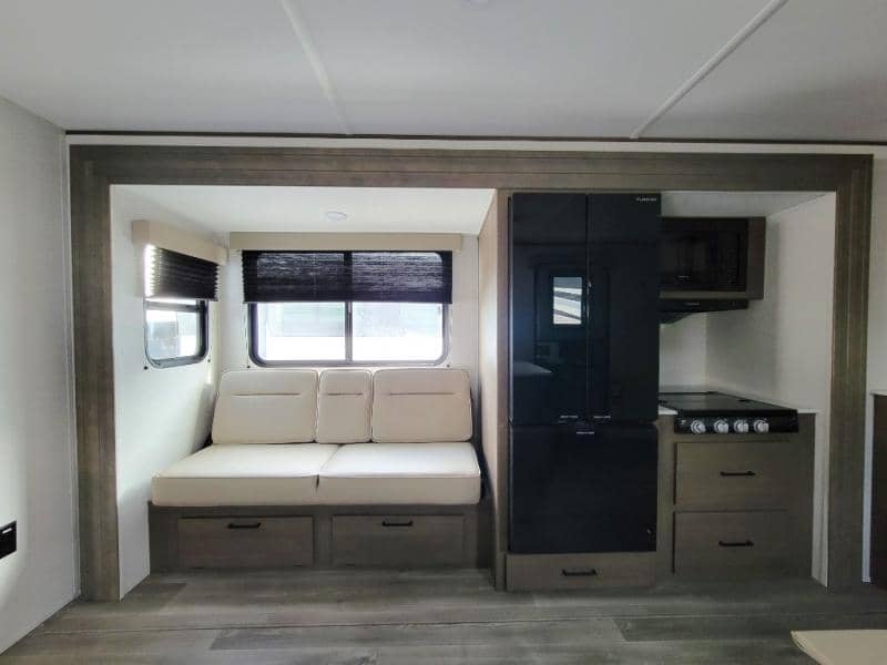 2025 Grand Design 2025 Grand Design Transcend - thumbnail 9