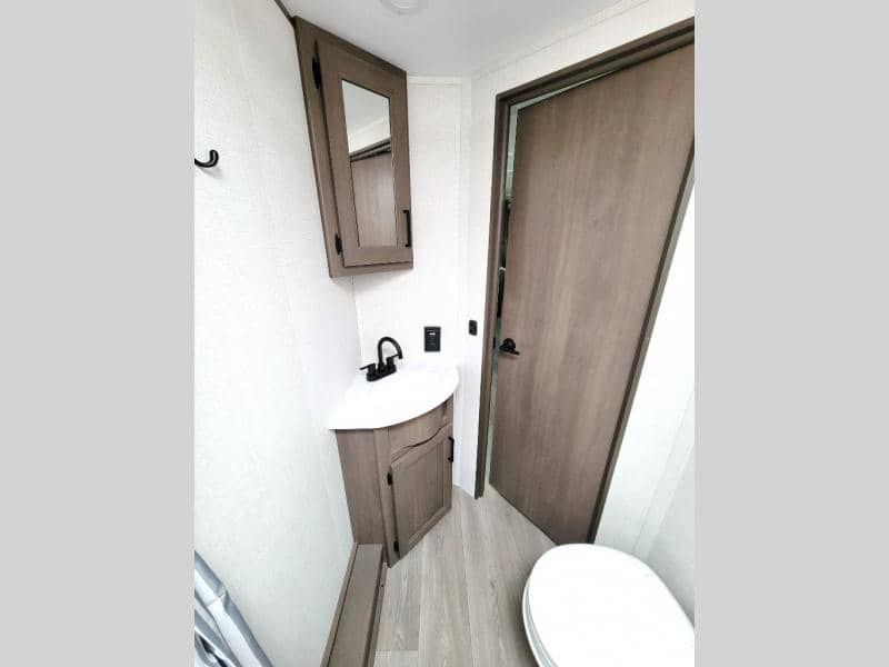 2025 Grand Design 2025 Grand Design Transcend - thumbnail 13