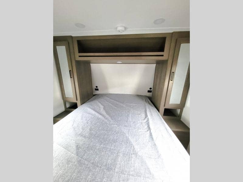 2025 Grand Design 2025 Grand Design Transcend - thumbnail 15