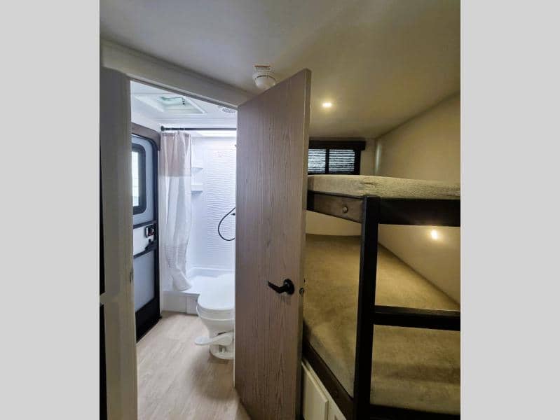 2026 Grand Design 2026 Grand Design Transcend - thumbnail 11