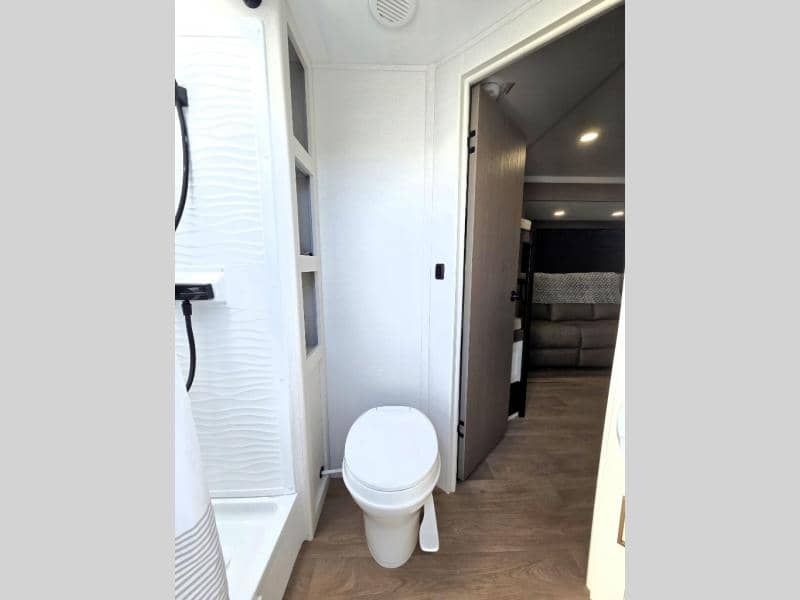 2026 Grand Design 2026 Grand Design Transcend - thumbnail 14