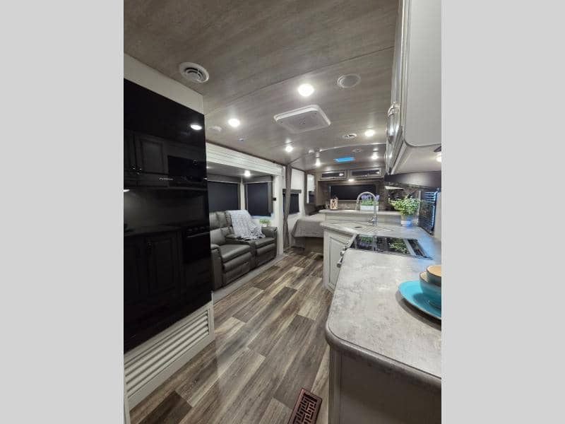 2023 Keystone RV 2023 Keystone RV Keystone Cougar - thumbnail 7