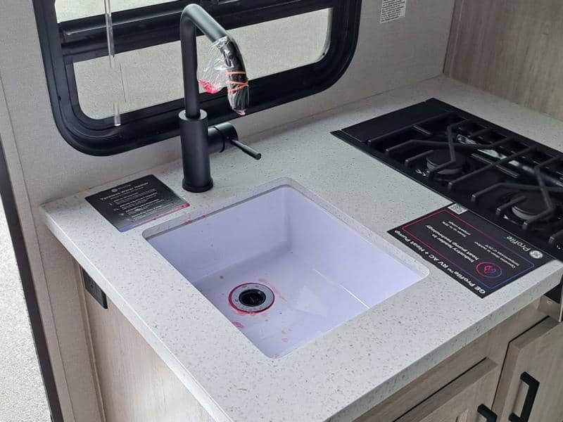 2026 Coachmen 2026 Coachmen Catalina Summit Series 7 - thumbnail 16