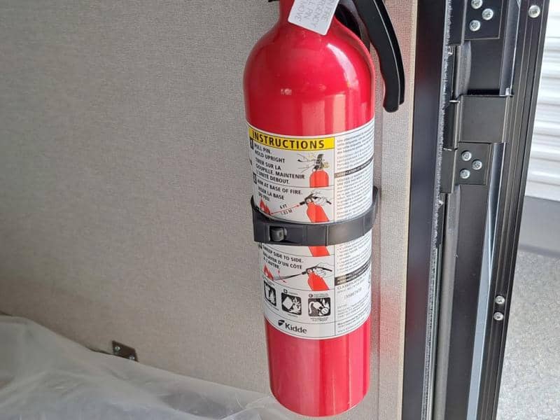 2026 Coachmen 2026 Coachmen Catalina Summit Series 7 - thumbnail 12