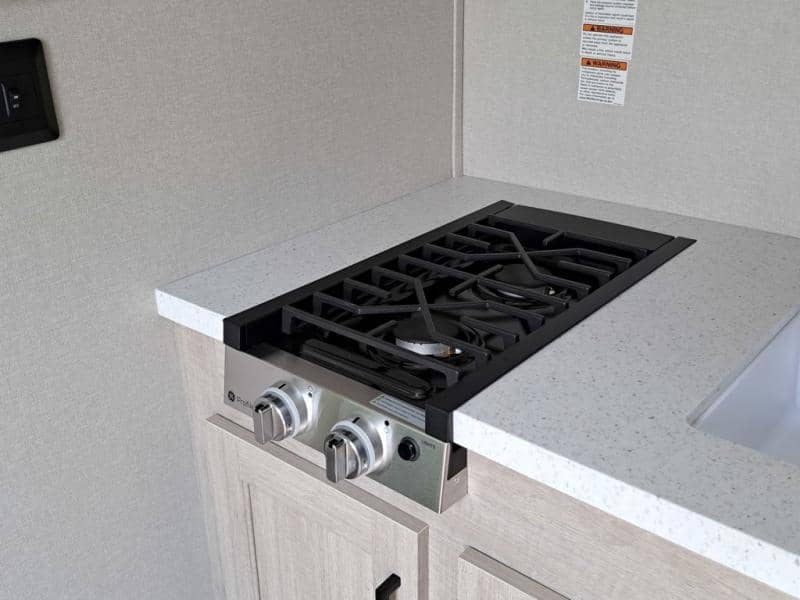 2026 Coachmen 2026 Coachmen Catalina Summit Series 7 - thumbnail 17