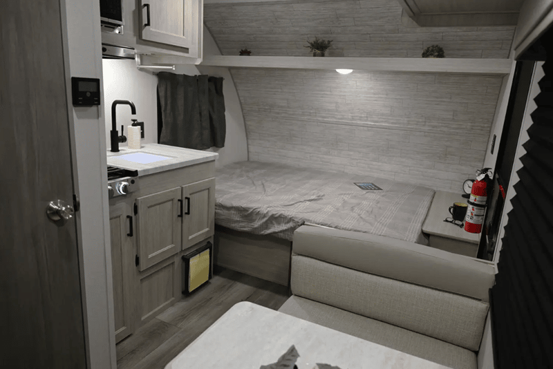 2026 Coachmen 2026 Coachmen Catalina Summit Series 7 - thumbnail 39